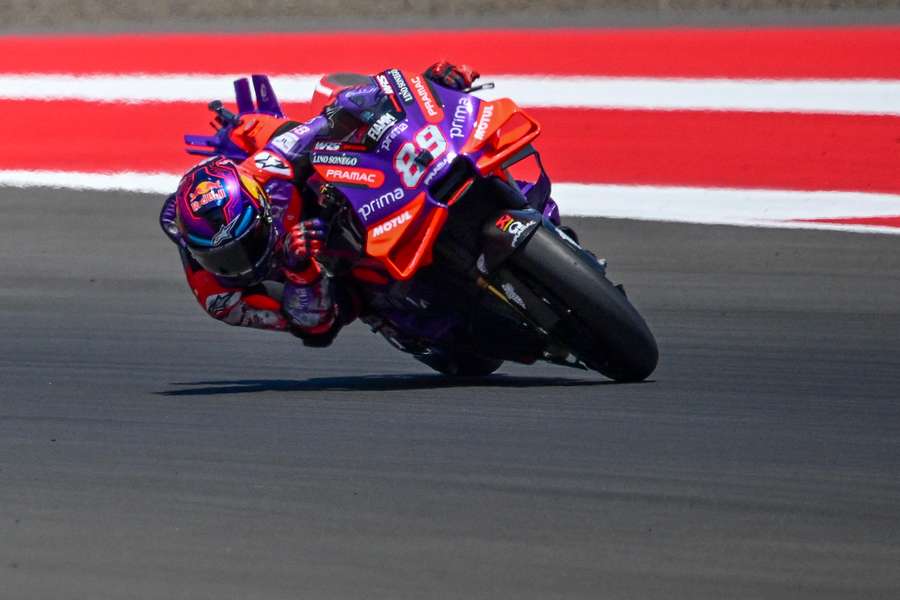 Jorge Martin in azione durante le qualifiche a Mandalika