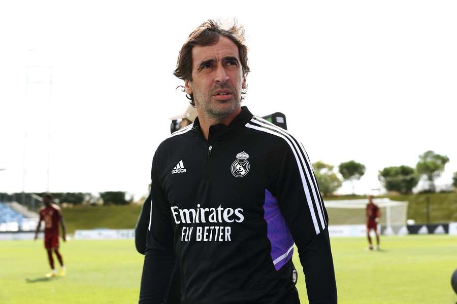 Raul Gonzalez (45 ani) este în prezent antrenor la Real Madrid C