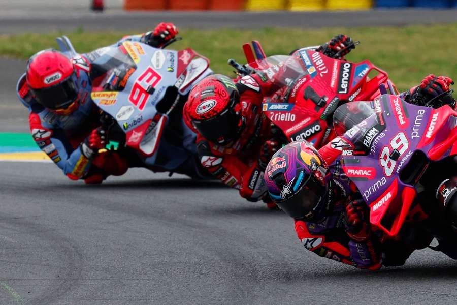 Jorge Martin leading the French Grand Prix ahead of Francesco Bagnaia and Marc Marquez 