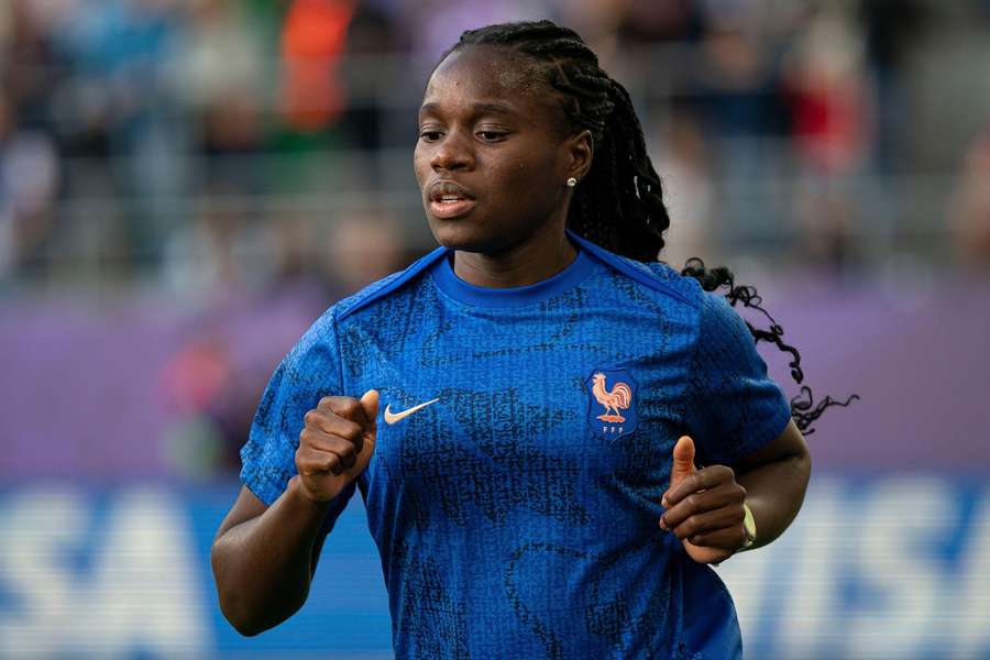 Griedge Mbock et Maëlle Lakrar de retour à l'entrainement collectif avec les Bleues