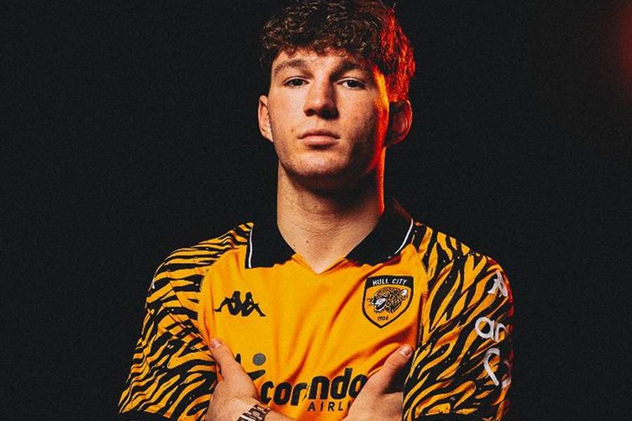 DONE DEAL: Hull clinch double Premier League signing