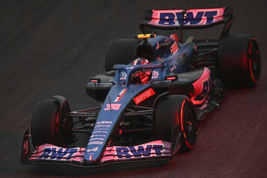 Verstappen vijfde in tweede training vooraf aan sprintrace; Ocon snelste op Interlagos