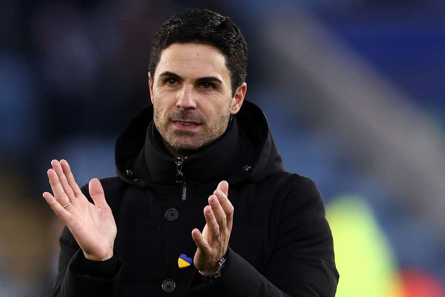 Arsenal's Spanish manager Mikel Arteta applauds fans after the final whistle of the English Premier League match between Leicester City and Arsenal 