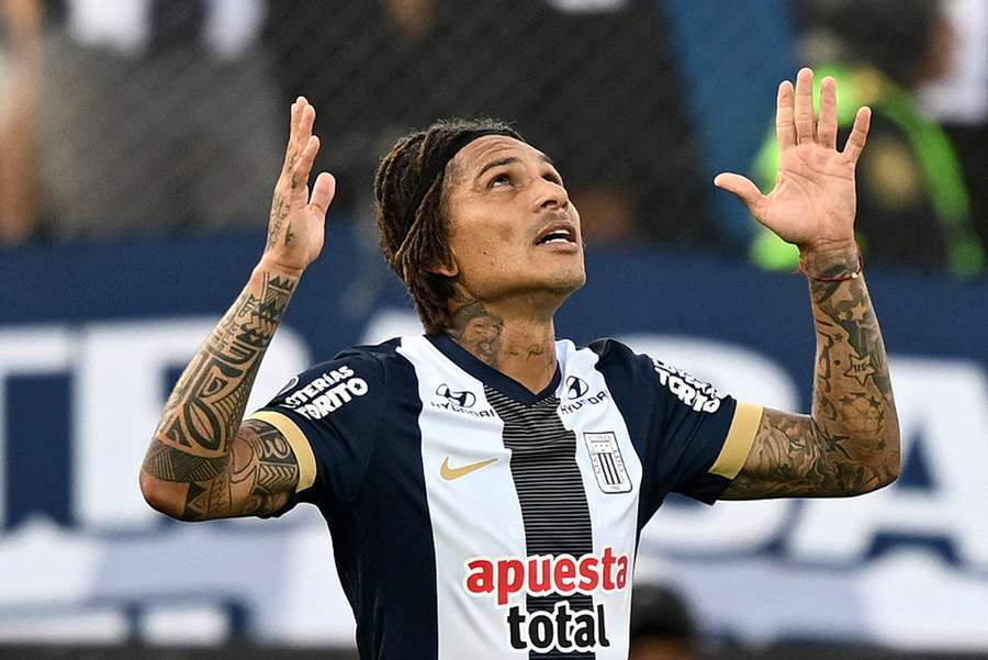 Guerrero, líder do Alianza Lima