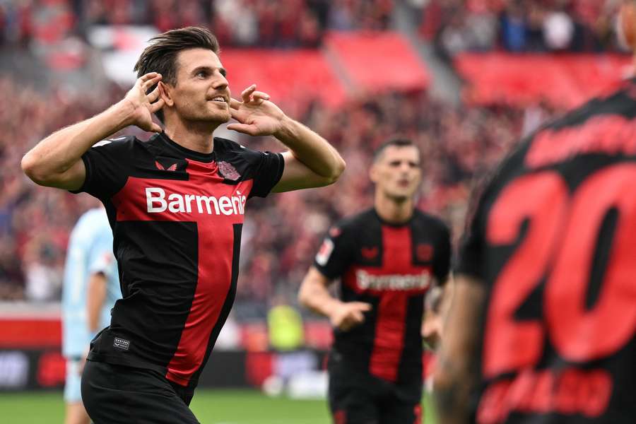 Jonas Hofmann åbnede søndag scoringen for Bayer 04 Leverkusen, der besejrede 1. FC Köln med de overbevisende cifre 3-0.