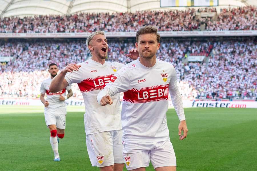 Demirovic und Mittelstädt feiern Demirovic und Mittelstädt feiern
