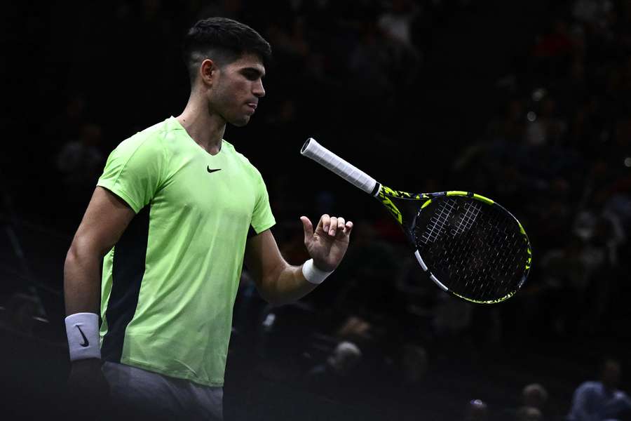 Djokovic bate Dimitrov e conquista Masters 1.000 de Paris em ténis