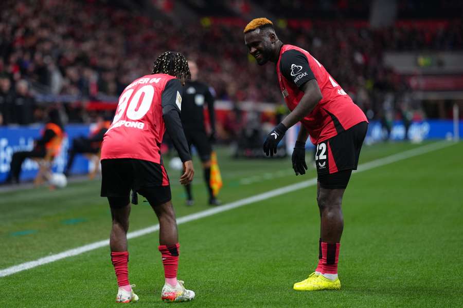 El Leverkusen celebra ante el Hoffenheim.