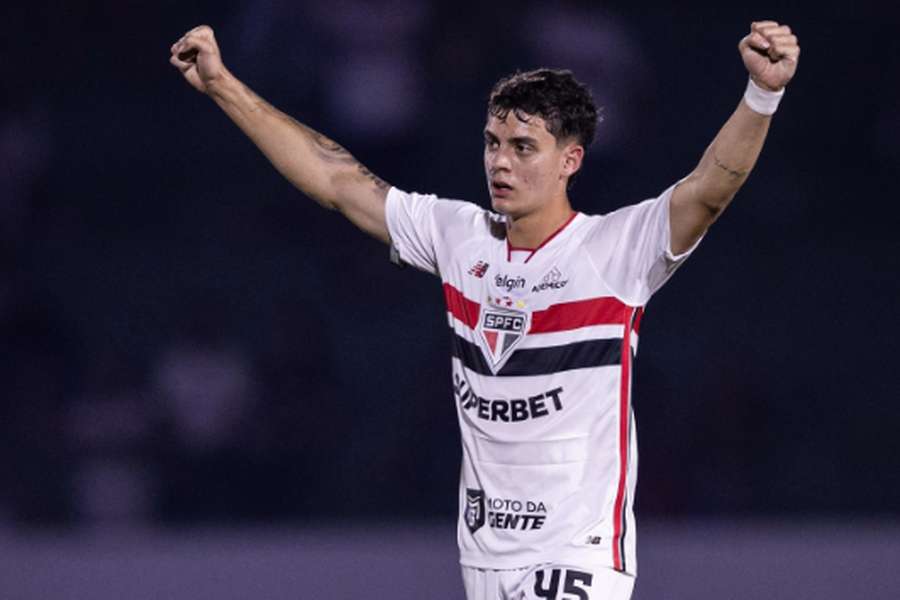 Lucca Marques está avaliado pelo Flashscore em 2,7 milhões de euros Lucca Marques está avaliado pelo Flashscore em 2,7 milhões de euros