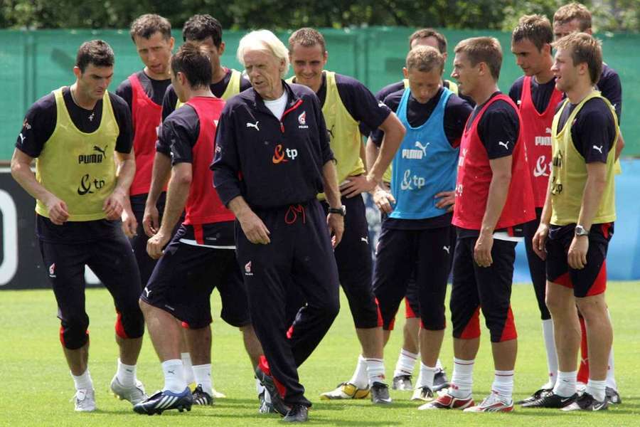 Kaczmarek wspomina Beenhakkera. "Leo to był wielki trener i gość z klasą"