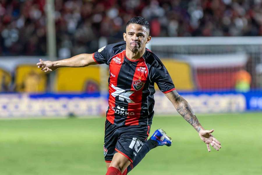 O Vitória protagonizou a grande zebra da 5ª fase da Copa do Brasil O Vitória protagonizou a grande zebra da 5ª fase da Copa do Brasil