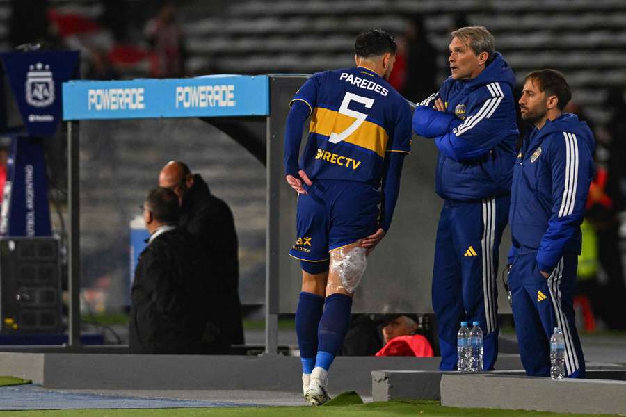 Boca salva su invicto en el Clausura argentino, pero lamenta lesión de Paredes Boca salva su invicto en el Clausura argentino, pero lamenta lesión de Paredes