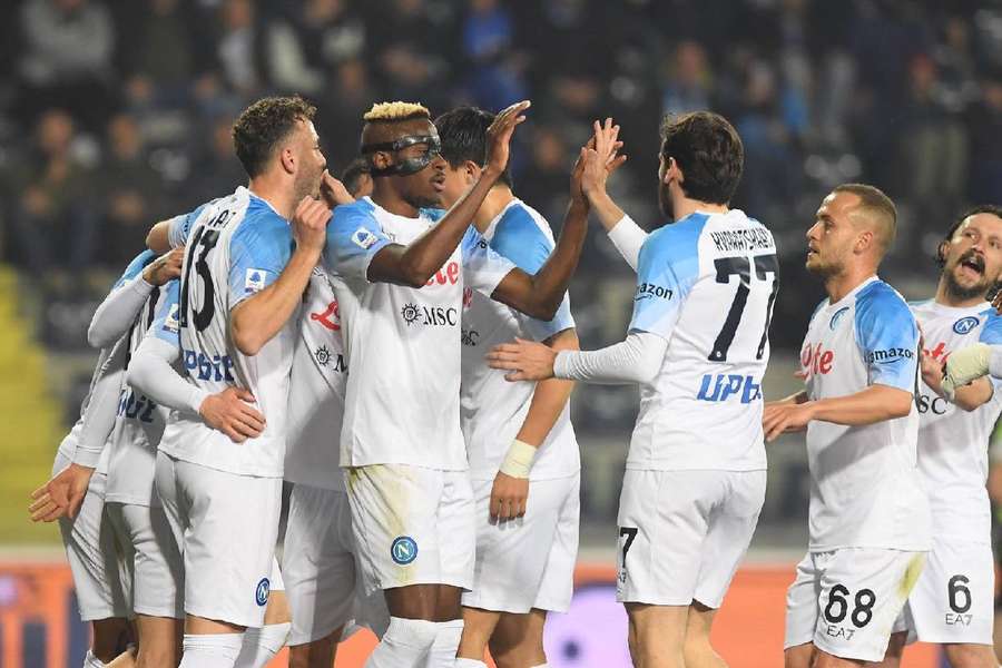 Napoli quer voltar a ser campeão italiano depois de 33 anos de espera