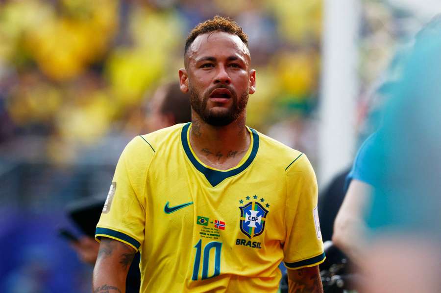 Neymar prišiel s veľkými vyjadrením. Neymar prišiel s veľkými vyjadrením.