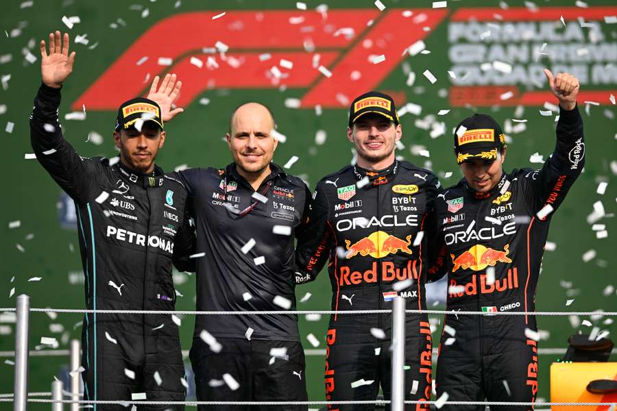 Verstappen ganó en México por delante de Hamilton y de Pérez.