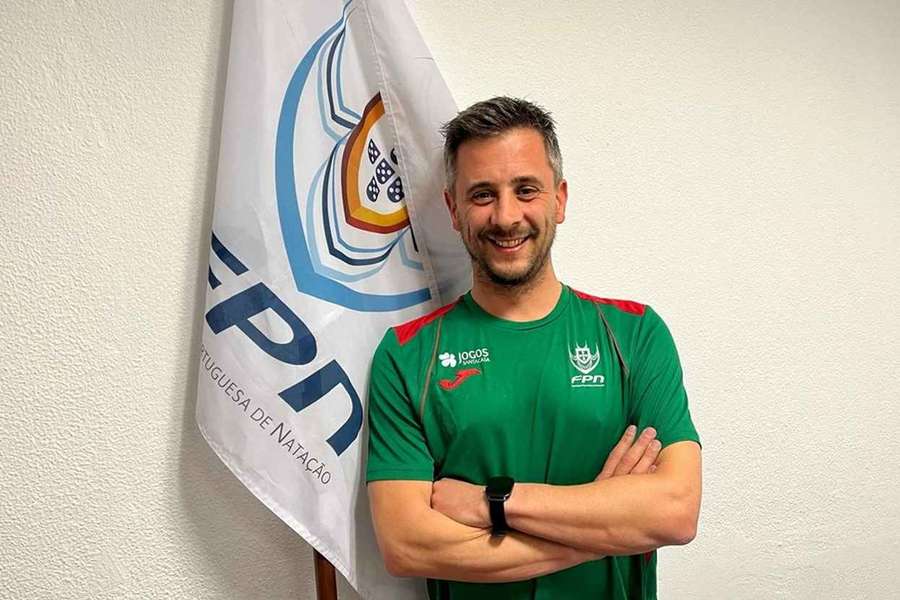 Ricardo Antunes foi treinador da Sociedade Columbófila Cantanhedense Ricardo Antunes foi treinador da Sociedade Columbófila Cantanhedense