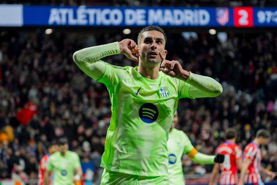 Ferrán Torres fez um hat trick diante do Betis Ferrán Torres fez um hat trick diante do Betis