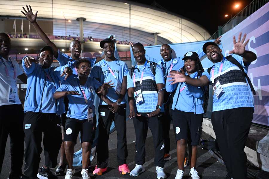 Tebogo et son équipe au Stade de France.