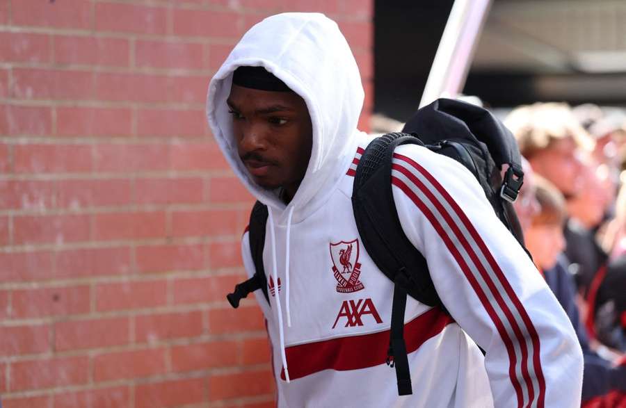Liverpool-Verteidiger Jacquet ist einer von mehreren möglichen Debütanten Liverpool-Verteidiger Jacquet ist einer von mehreren möglichen Debütanten