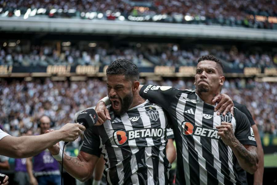 Galo de Hulk e Paulinho luta pelo bi da Libertadores