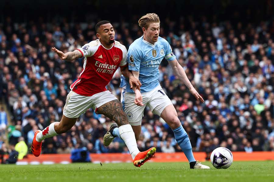 Fresh title twist as Man City held by Arsenal in well-fought stalemate