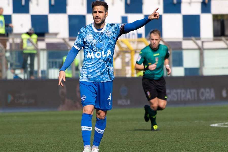 Cesc Fabregas sous le maillot de Côme en mars.