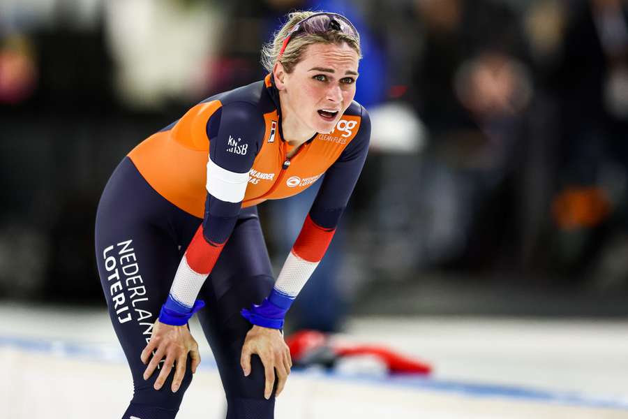 Irene Schouten beleefde geen succesvolle 3000 meter in Beijing Irene Schouten beleefde geen succesvolle 3000 meter in Beijing