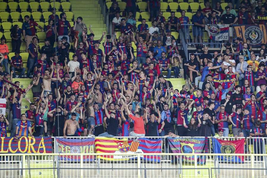 La afición del Barça en su desplazamiento a Villarreal