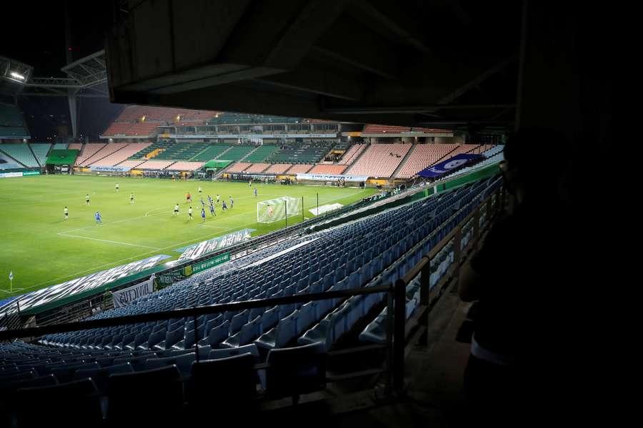 Jeonbuk take on Urawa in semi-final