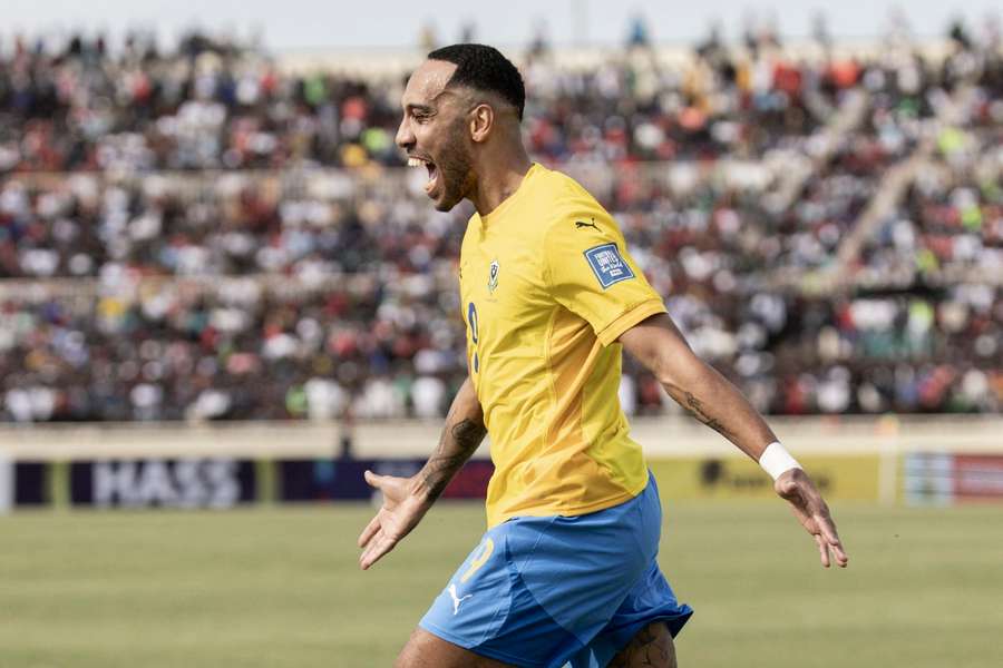 Aubameyang čtyřmi góly zařídil vítězství Gabonu nad Gambií.