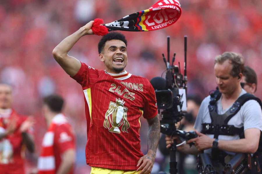 Luis Diaz opens talks over new Liverpool contract