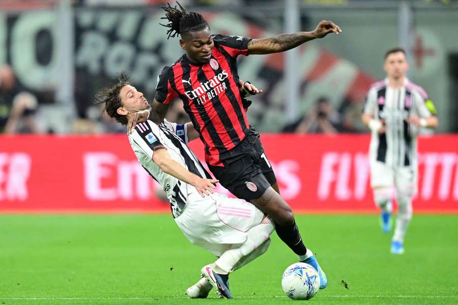 AC Milan coach Allegri: Leao has never been consistent AC Milan coach Allegri: Leao has never been consistent