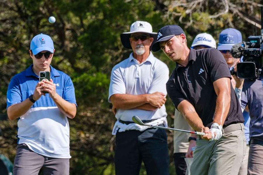 Ludwig Aberg posted +4 on the final two holes to fall out of Masters contention