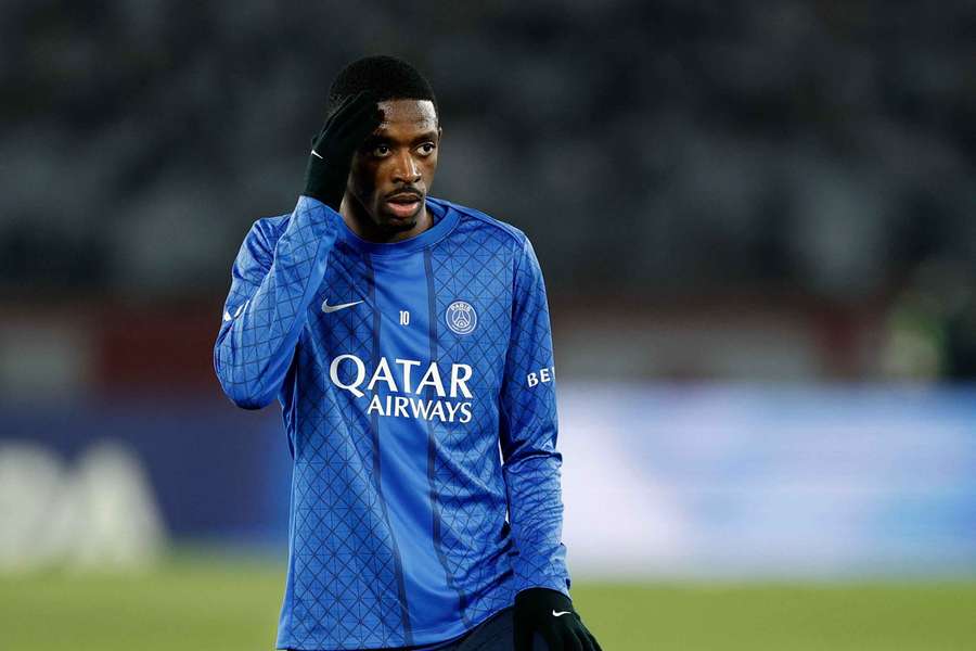 Ousmane Dembélé à l'échauffement.