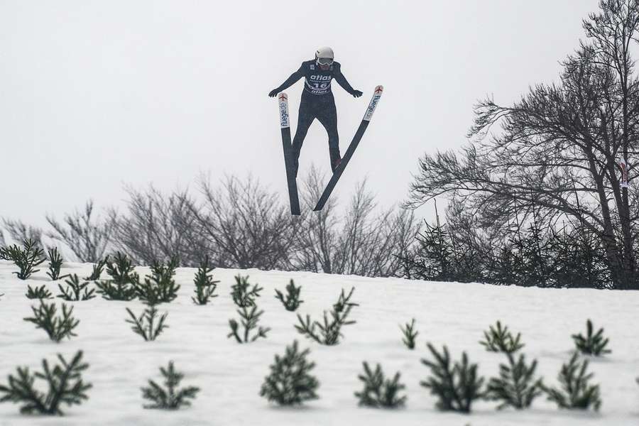 Skispringen: Schwierige Windverhältnisse zwangen die Jury zum Abbruch