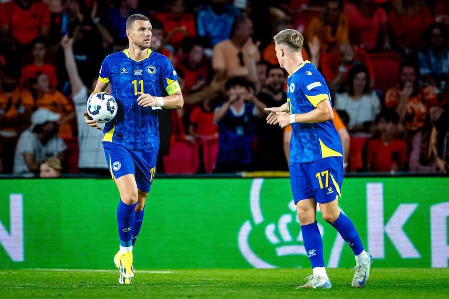 Edin Dzeko, veteranul echipei Bosniei 