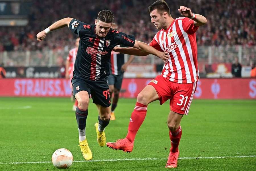 Vitinha em ação diante do Union Berlin