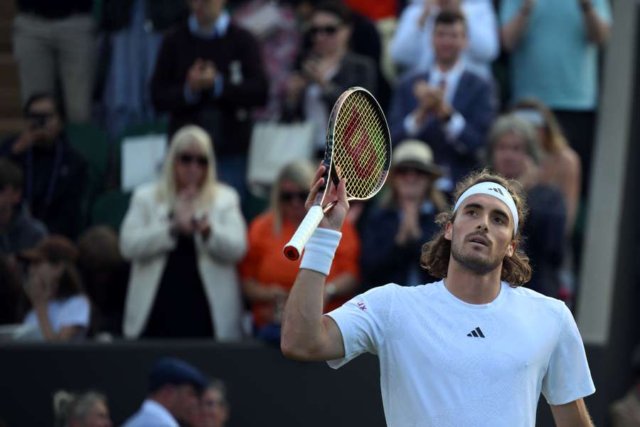 Stefanos Tsitsipas depois de vencer Dominic Thiem na quarta-feira