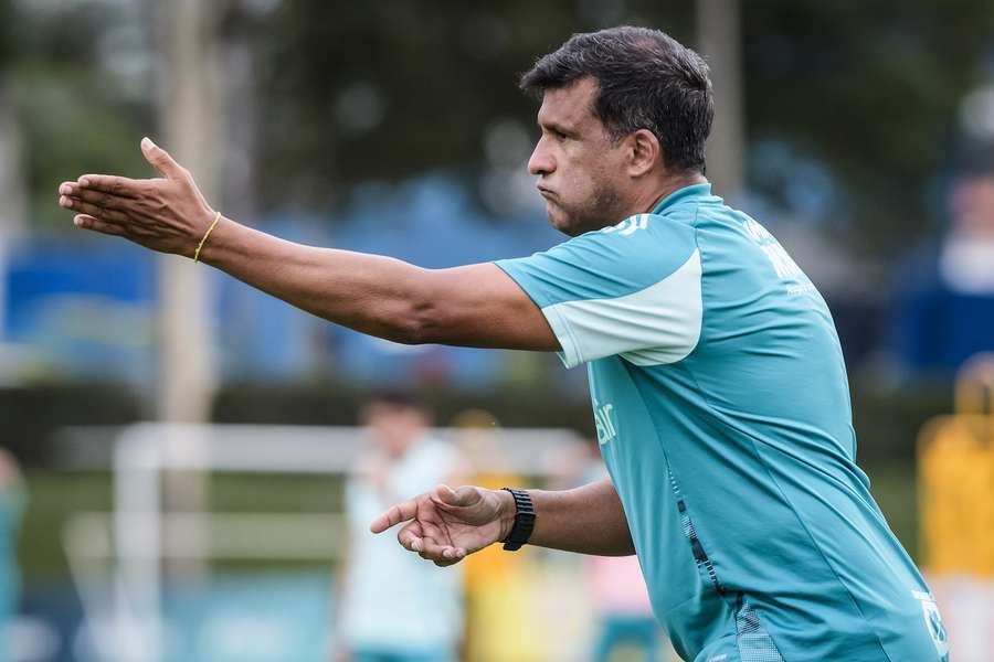 Wesley Carvalho comandará o Cruzeiro de maneira interina