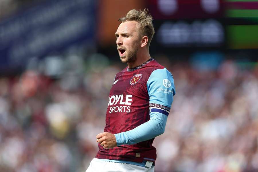 Matthew Jarvis says it will be a "huge, huge disaster" if West Ham do not gain promotion Matthew Jarvis says it will be a "huge, huge disaster" if West Ham do not gain promotion