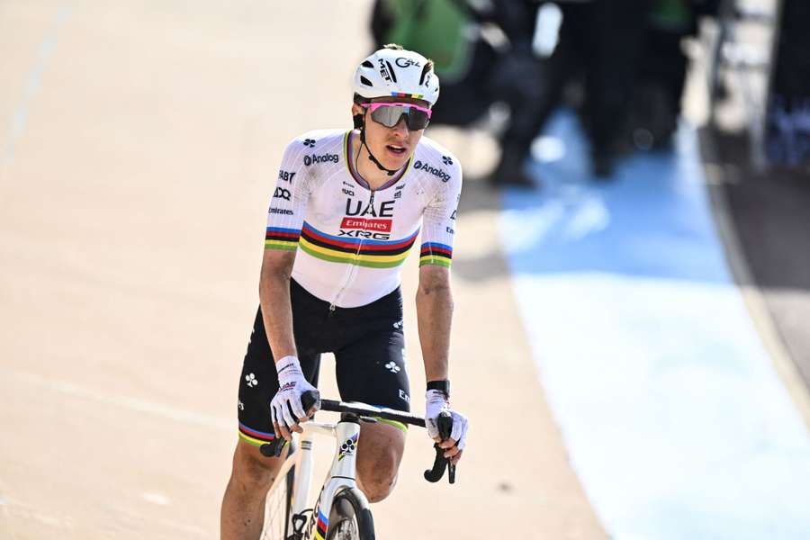 Pogacar vivirá el primer duelo de la temporada con el renacido Evenepoel