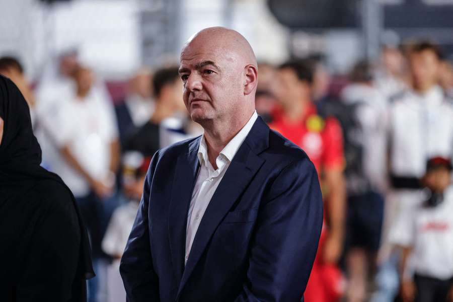 Gianni Infantino er klar til at tage affære mod racismen i fodbold.