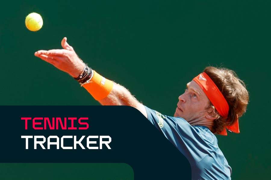 Andrey Rublev finishes the day in Barcelona