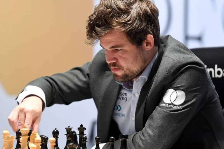Carlsen nadal liderem rankingu FIDE, Duda 25., Wojtaszek 55.