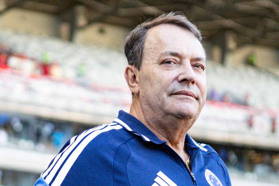 Pedro Lourenço se reuniu com o elenco e fez duras cobranças após queda para o rival Atlético-MG