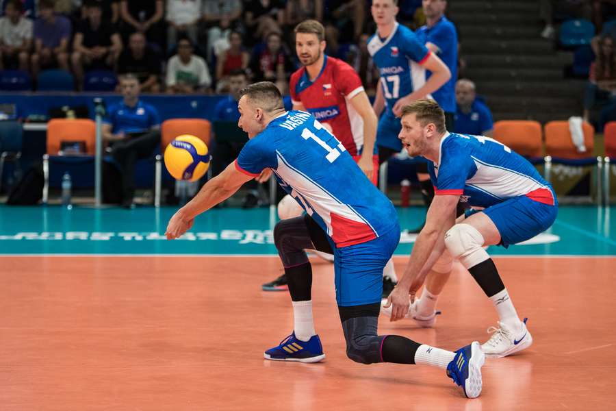 Češi sehráli se Srby vyrovnanou partii, na mistrovství Evropy ale končí.