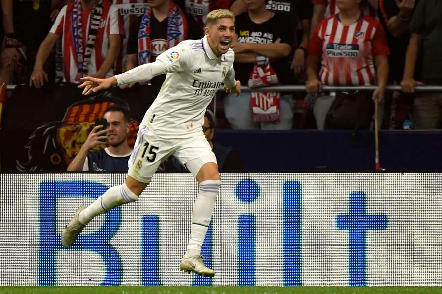 Real Madrid vence clássico contra Atlético e é líder isolado do Espanhol