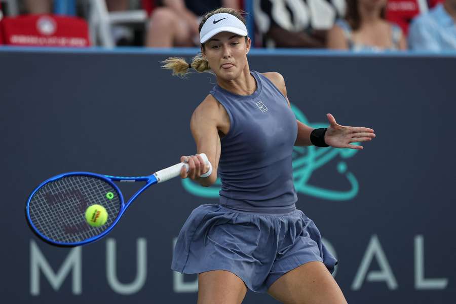 Kalinskaya is into the finals in DC