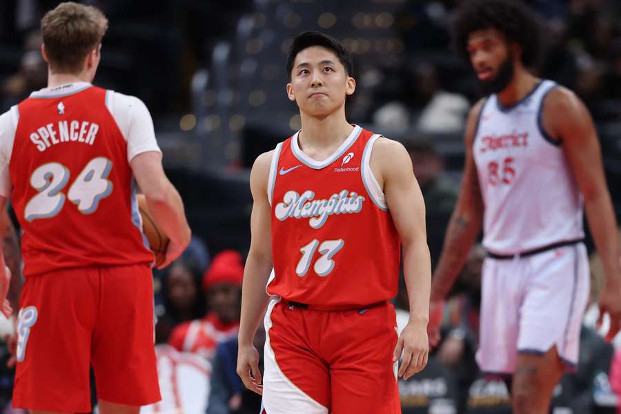 Kawamura lleva en la NBA desde 2024 y es reserva de los Grizzlies.
