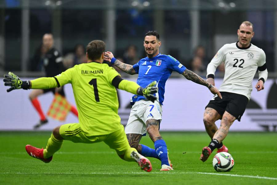 Baumann (l.) zeigte in Mailand eine Leistung auf allerhöchstem Niveau